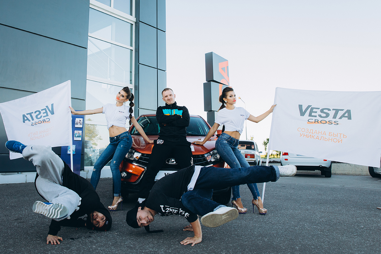 В Белгороде прошла презентация новой LADA VESTA CROSS